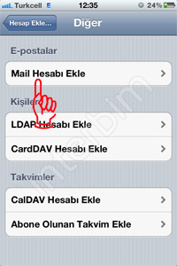Açılan Diğer menüsününden E-postalar bölümünün altında bulunan Mail Hesabı Ekle menüsüne dokunuyoruz.