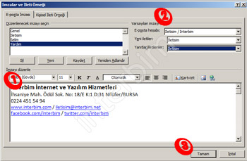 1 nolu bölüme imzamızı istediğimiz düzen ve formatta oluşturuyoruz. 2 nolu bölümde ise, bu imzayı hangi e-posta hesabınızda, yeni oluşturduğumuz iletilerde ve yanıtladığımız iletilerde kullanacağımızı seçebiliyoruz. Bu sayede, yeni iletide farklı bir imza kullanabilirken, yanıtlarkende farklı bir imza kullanabiliyoruz. Tamam butonuna tıklıyoruz ve imzamızı oluşturmuş oluyoruz.