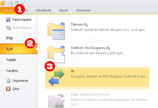 Microsoft Office Outlook 2007 programında bulunan Dosya menüsünden Al ve Ver... seçeneğine tıklıyoruz.